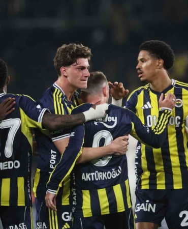 Fenerbahçe, sezonu 74 puanda tamamladı