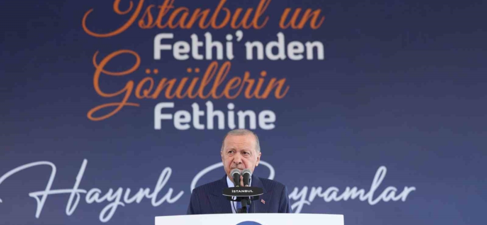 Cumhurbaşkanı Erdoğan, "İstanbul’un fethi dünyanın gözbebeği bir şehirde karanlığın aydınlığa tebdilidir"