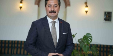 Başkan Ercan Özel: "Ekiplerimiz, huzurlu bir bayram için 24 saat görev başında olacak"