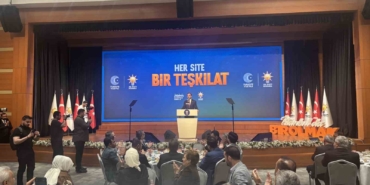 AK Parti, İstanbul’da yeni nesil teşkilat modeli ’Her Site Bir Teşkilat’nı tanıttı