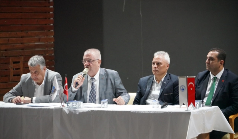 Edremit Belediyesi halk buluşmalarını sürdürüyor