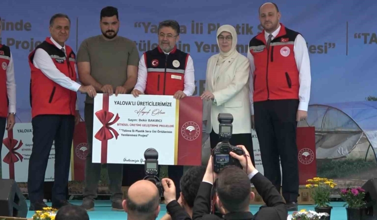 Bakan Yumaklı: "Tarımın sadece çiftçinin bir faaliyeti değil ülkelerin de bir milli güvenlik meselesi haline geldiğini unutmamak lazım"