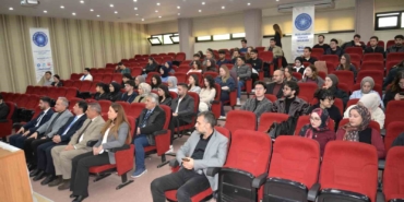 BUÜ’de "Ortak Dış Politika Vizyonu" konuşuldu