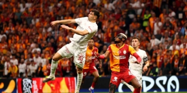 Trendyol Süper Lig: Galatasaray: 0 - Antalyaspor: 1 (İlk yarı)