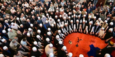 Emirsultan’da Erguvan Bayramı coşkusu