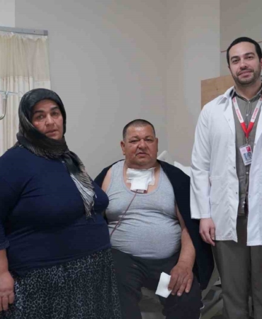 Boynundaki 542 gramlık kitle başarıyla çıkarıldı