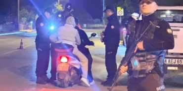 Akyazı’da polis ve bekçilerden bayram öncesi sıkı denetim