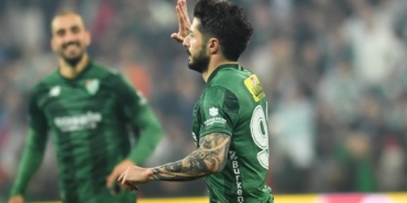 Bursaspor’da iç transfer: Barış Gök ile yola devam