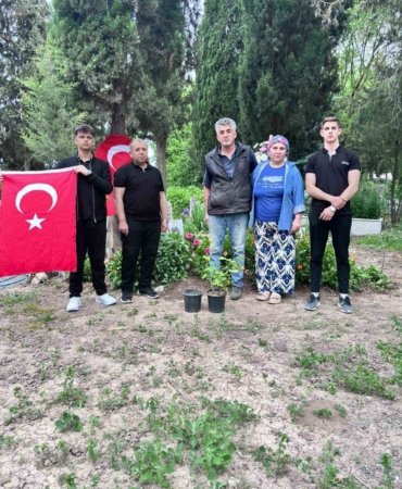 Anneler Günü’nde şehit ailesine vefa