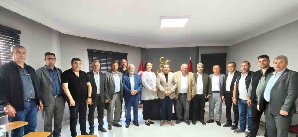 MHP İl Başkanı Özkan muhtarlarla bir araya geldi
