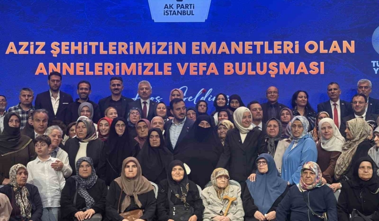Anneler Günü’nde şehit annelerine vefa programı