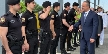 Tekirdağ Valisi Soytürk, görev başındaki güvenlik güçleriyle bayramlaştı