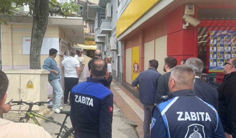 Gemlik’te işgal edilen otopark ve tuvaletlere kaymakamlık müdahalesi