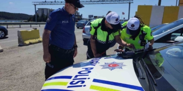 Keşan polisi şehir girişinde trafik uygulaması yaptı