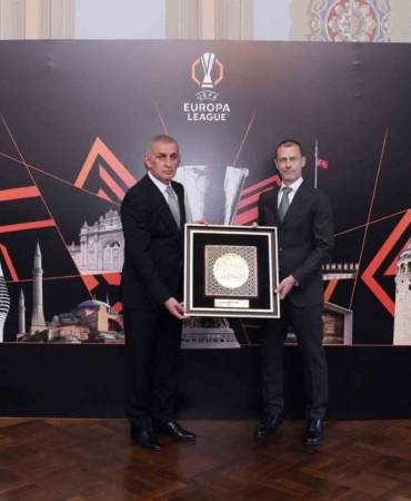 UEFA Avrupa Ligi Finali gala yemeği düzenlendi