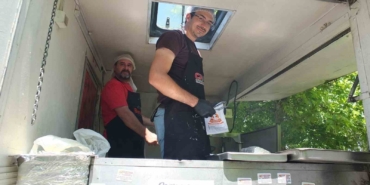Burhaniye’de lokma ve pilav hayrı geleneği devam ediyor