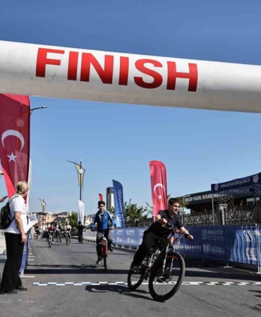 Arnavutköy’de 19 Mayıs etkinlikleri coşku içerisinde gerçekleştirildi