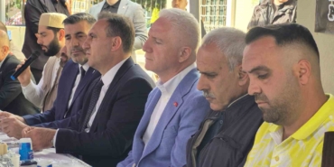 İstanbul Valisi Gül bıçaklanarak öldürülen 16 yaşındaki Abdulbaki için düzenlenen mevlide katıldı