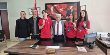 Tekirdağlı öğrencilerden büyük başarı: Türkiye ikincisi oldular