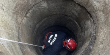 Gönen’de 6 metrelik kuyuya düşen koyun operasyonla kurtarıldı