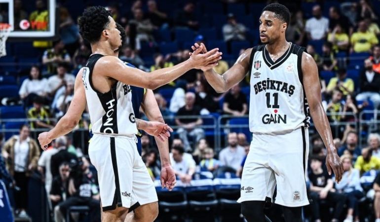 Basketbol Süper Ligi: Fenerbahçe: 72 - Beşiktaş: 85