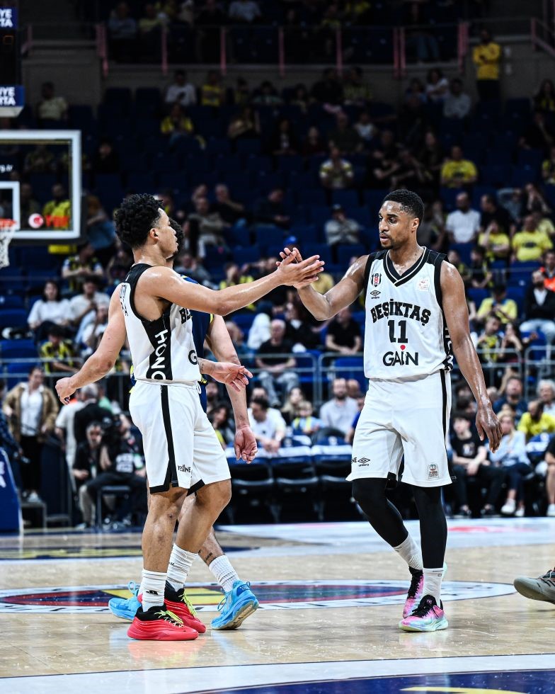 Basketbol Süper Ligi: Fenerbahçe: 72 - Beşiktaş: 85