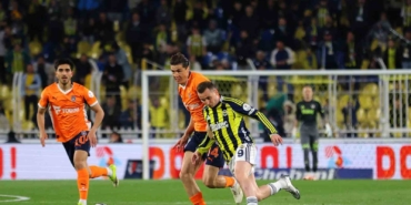 Trendyol Süper Lig: Fenerbahçe: 0 - RAMS Başakşehir: 0 (Maç devam ediyor)