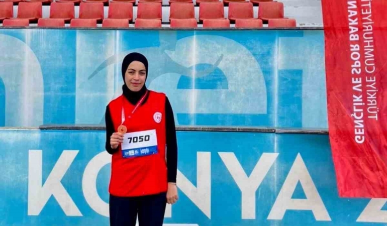 Bilecikli atletizm sporcusu Türkiye 3’üncüsü oldu