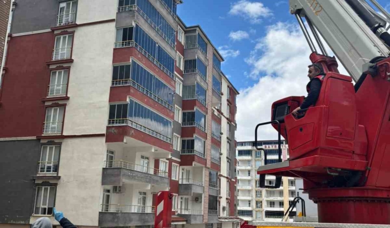 Kocaeli İtfaiyesinin tecrübesi Besni’ye taşındı