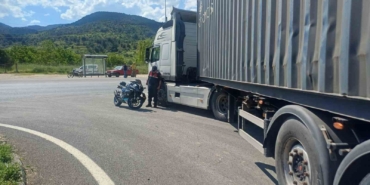 Bilecik’te tır ile motosiklet çarpıştı: 1 yaralı