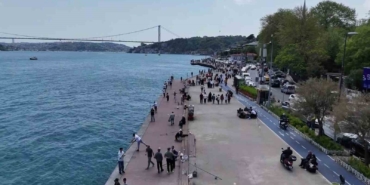 İstanbul’da güneşi gören sahile koştu