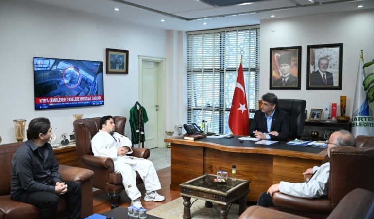 Başkan Kocaman’dan Kartepeli yıldızlara tam destek