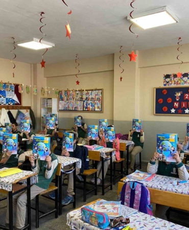 Miniklere çevre ve geri dönüşüm dersi