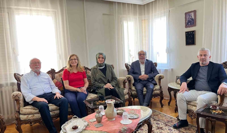 Karesi AK Parti’den vefa dolu ziyaretler