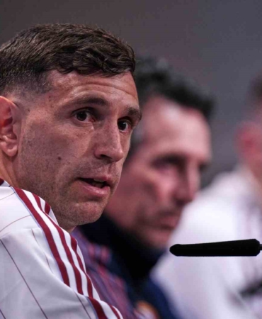 Emiliano Martinez: "Beraber mücadele ettiğimizde herkesi yenebiliriz"