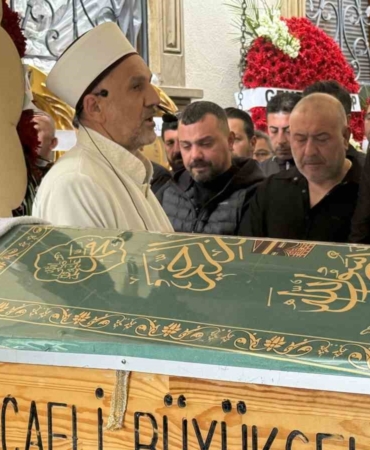 Ortağını öldürmüştü, 3 sene önce de kız arkadaşını yaralamış