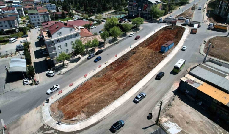 Tuzla ve Battalgazi Caddesi’nde kavşak düzenlemesi
