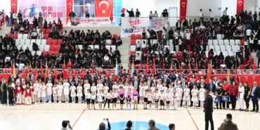 Bozüyük’te 19 Mayıs Atatürk’ü Anma, Gençlik ve Spor Bayramı coşkuyla kutlanıyor