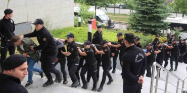 954 milyon liralık vurgunun operasyon anı kamerada: 35 tutuklama