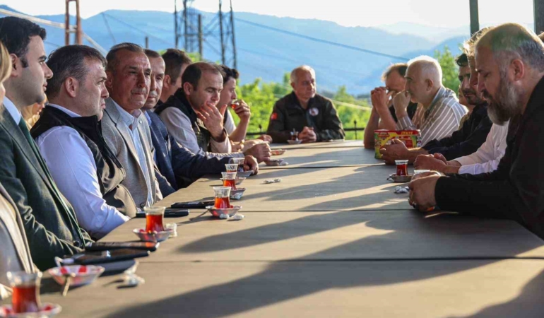 Vali Sözer, Ciciler Köyü’nde incelemelerde bulundu