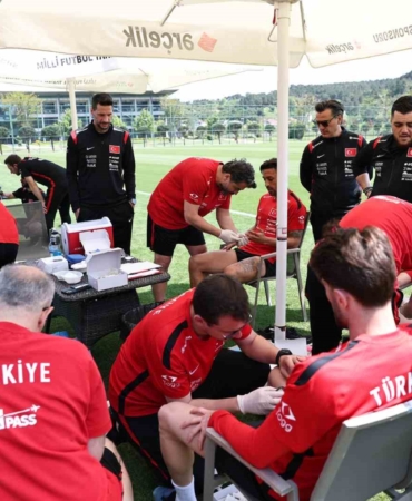 Milli oyuncular, testten geçti