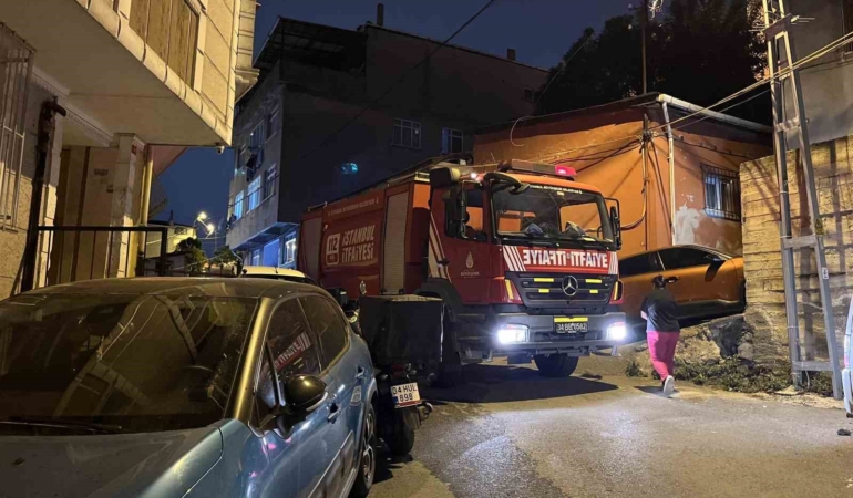 Eyüpsultan’da 3 katlı binanın bodrum katında yangın: 2’si çocuk 4 ağır yaralı