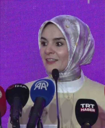Bakan Göktaş: "Kız çocuklarımızın mühendislik alanında daha görünür olmasını çok önemsiyoruz"