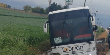 Edirne’ye 1 Mayıs kutlamalarına giden işçileri taşıyan otobüs kaza yaptı: 1 yaralı