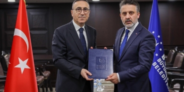Büyükşehir’de banka promosyonu 90 bin lira