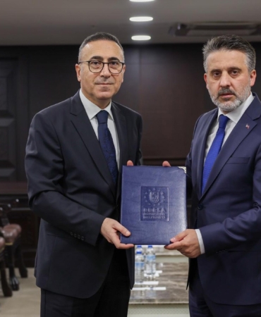 Büyükşehir’de banka promosyonu 90 bin lira