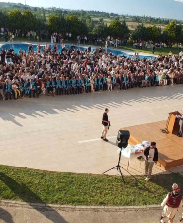 Balıkesir’de Uygulamalı Bilimler Fakültesi ilk mezunlarını verdi