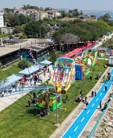 Tuzla Yeşil Kıyı Parkı yenilenen yüzüyle hizmete açıldı