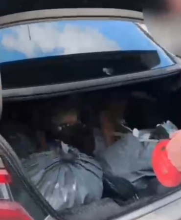 Torbalarca uyuşturucu madde taşıyan araçlar yakalandı: 3 tutuklama