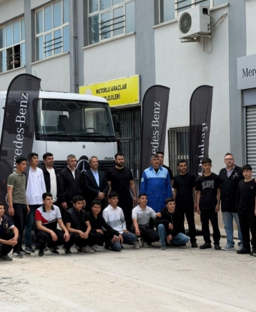 Mercedes-Benz Türk’ten 5 bine yakın gence eğitim desteği
